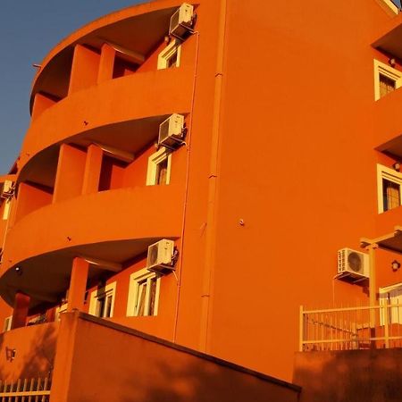 Apartments Danilo Kazanegra Sveti Stefan Exterior photo